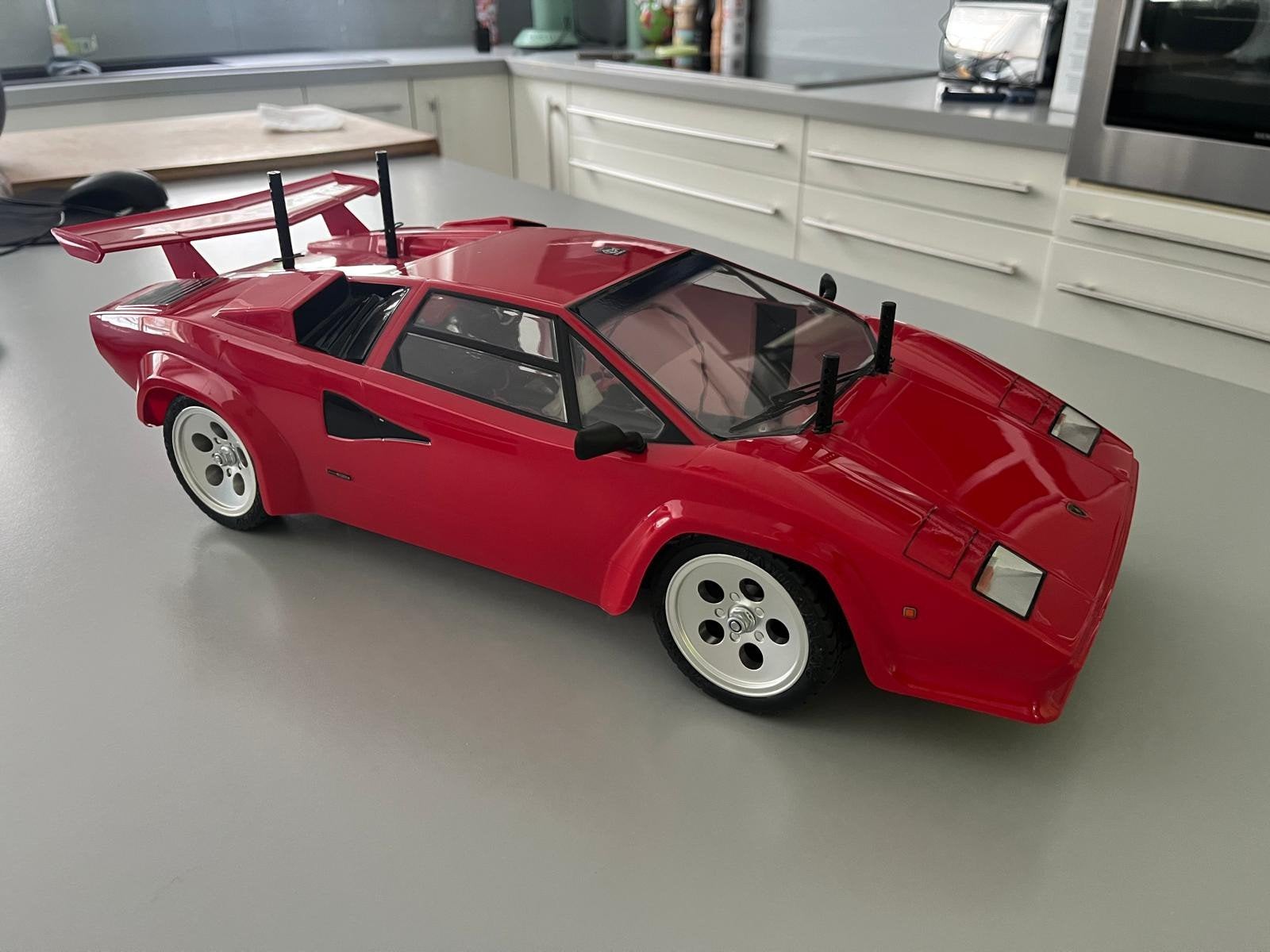 Tamiya 57780 Lamborghini Countach LP 500S, Hobby en Vrije tijd