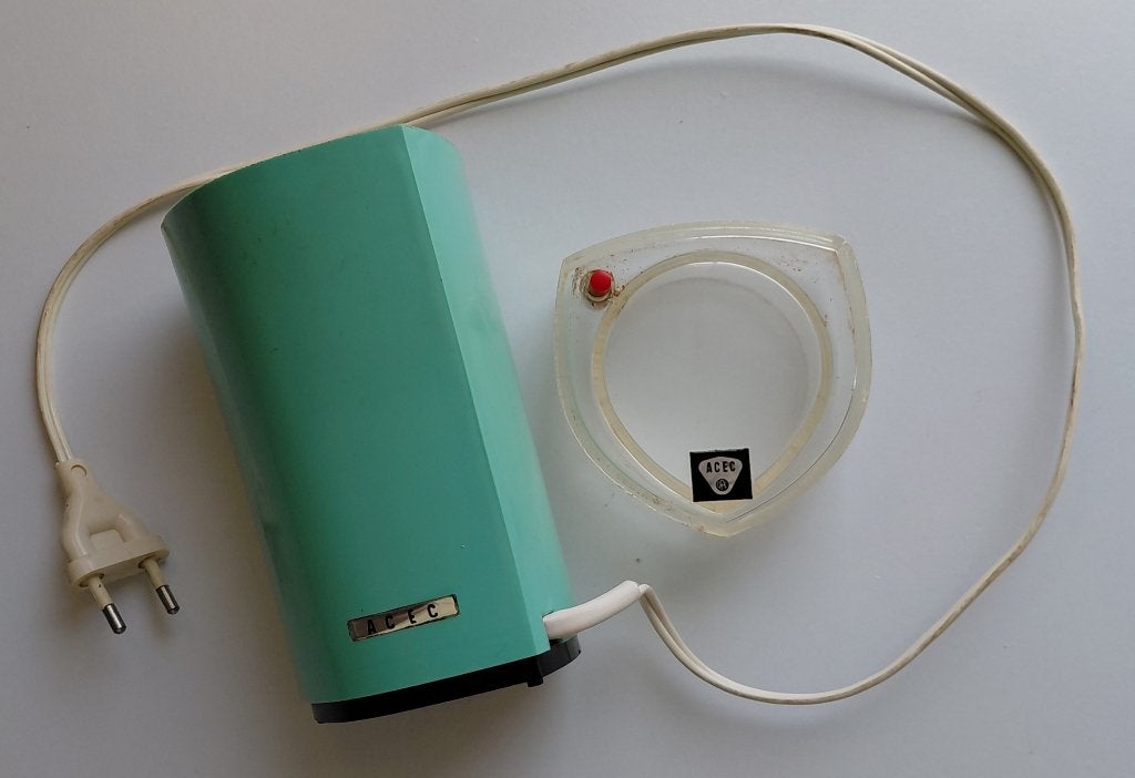 Moulin à café électrique vintage (années 1960), Enlèvement ou Envoi, Utilisé, Autres marques, Moulin à café