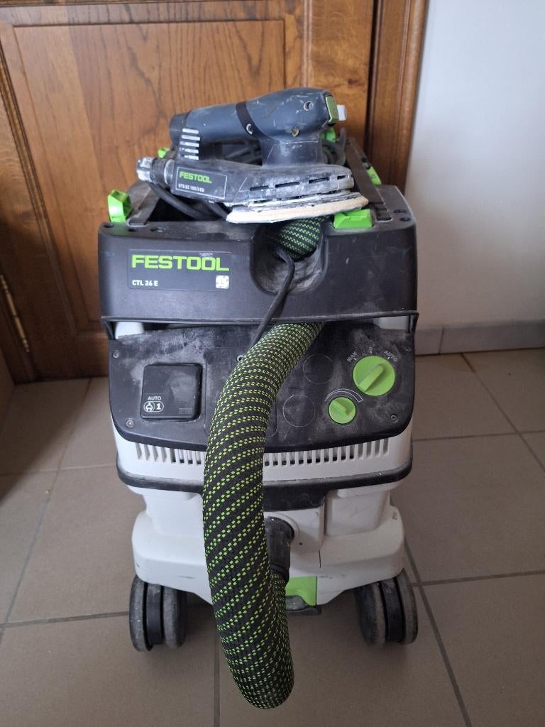 Festool schuurmachine + stofzuiger, Doe-het-zelf en Bouw, Ophalen, Zo goed als nieuw