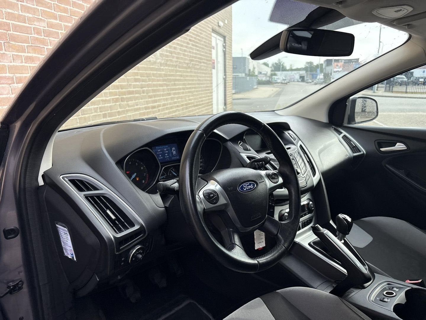 Ford Focus Wagon 1.0 EcoBoost Trend | Climate | PDC |, Auto's, Focus, Bruin, Start-stop-systeem, Bedrijf