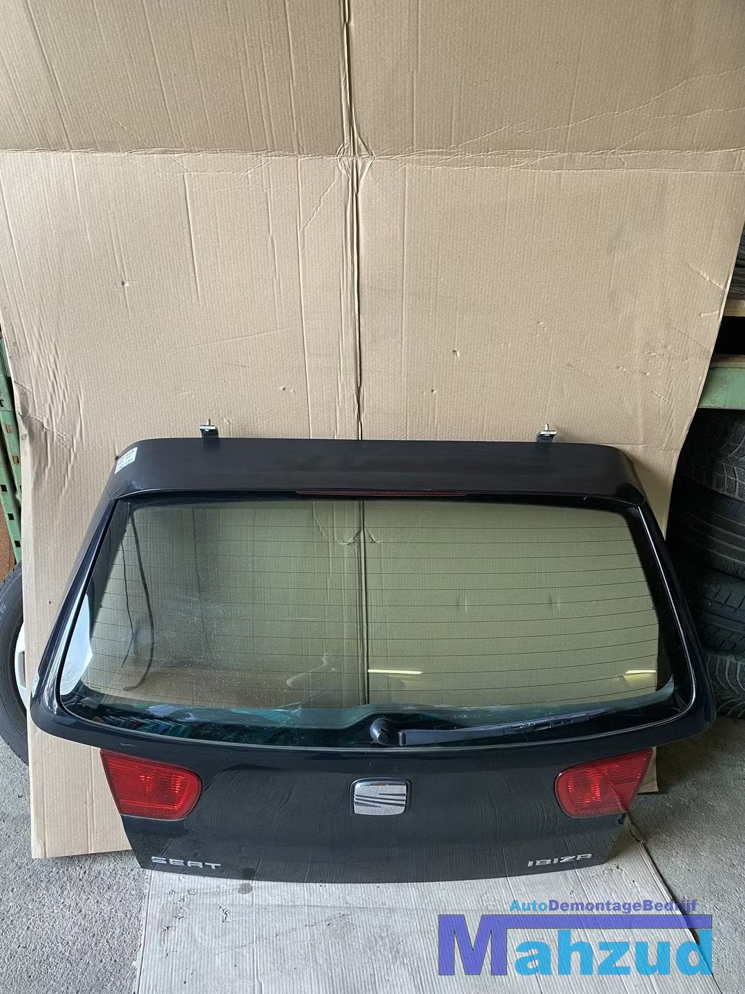 SEAT IBIZA 2 6K1 ZWART LC9Z achterklep achterdeur 5 deurs, Gebruikt, Deur, Autovia A-2, Km 585 585
08760  Martorell, ES, SEAT S.A.