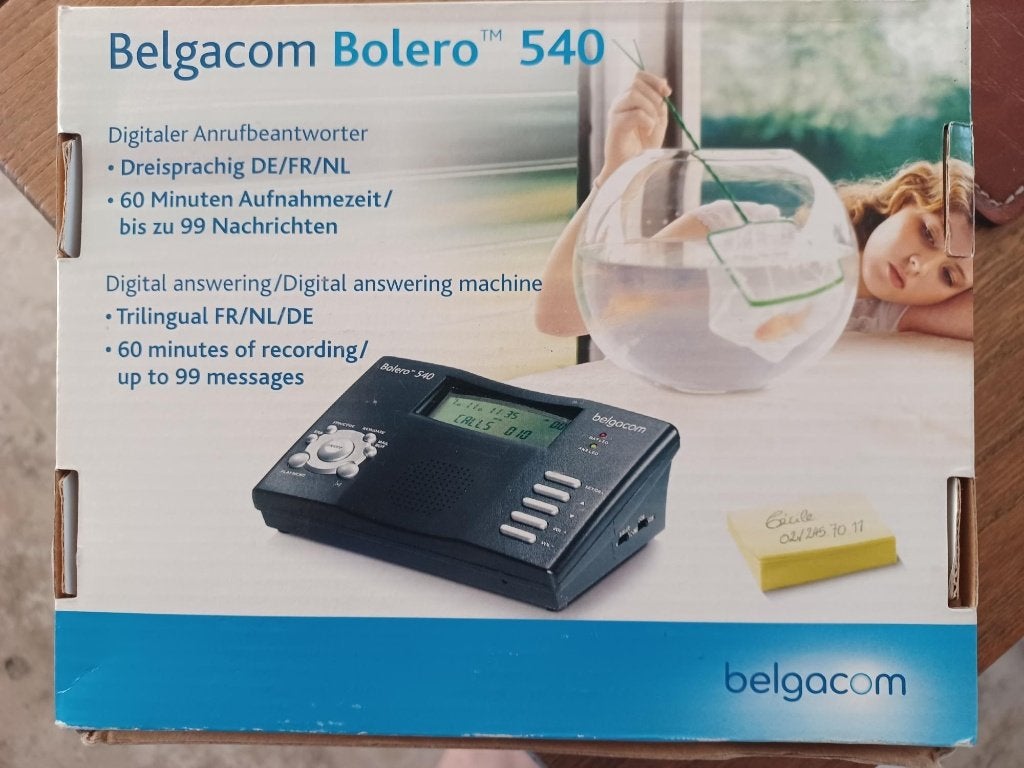 Antwoordapparaat voor klassieke vaste telefoonlijn, Telecommunicatie, Antwoordapparaten, Ophalen, Zo goed als nieuw, Meerdere boodschappen