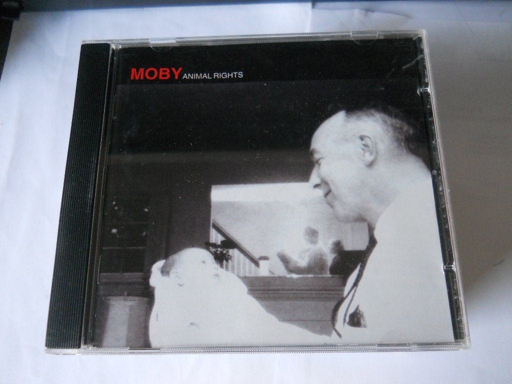 CD - MOBY - DROITS DES ANIMAUX, CD & DVD, Enlèvement ou Envoi, Premier pressage, Dance, Comme neuf