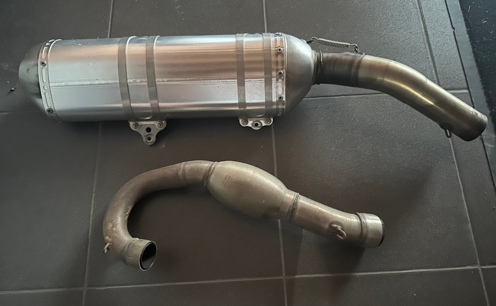 Uitlaat crossmotor tm 250, Ophalen