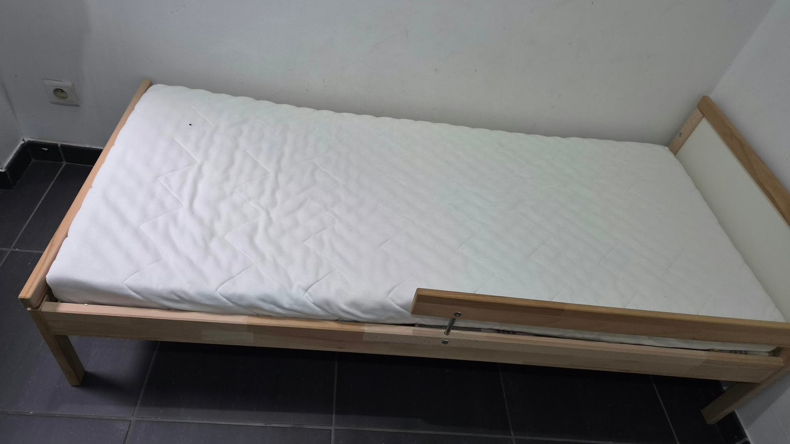 Bed, Ophalen, Zo goed als nieuw