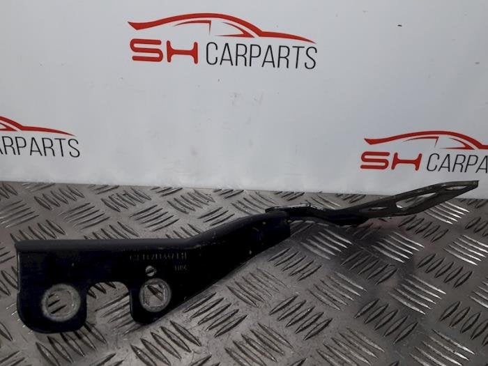 Motorkap Scharnier van een Opel Astra, Gebruikt, -, -, Opel