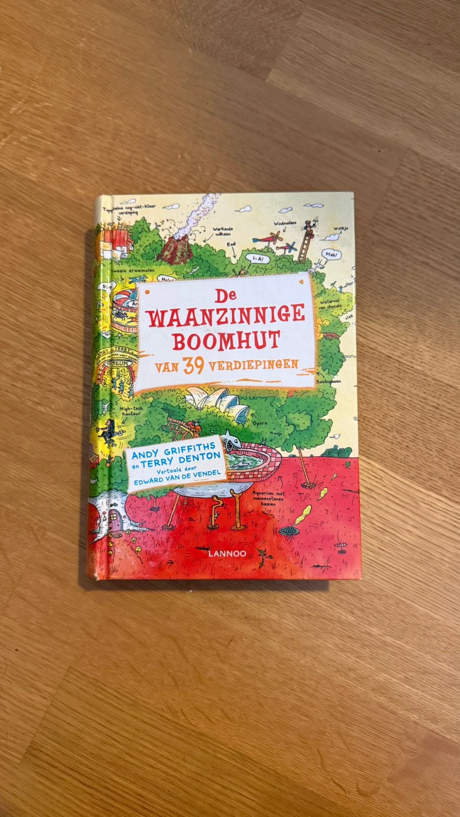 De waanzinnige boomhut, Boeken, Ophalen of Verzenden, Zo goed als nieuw