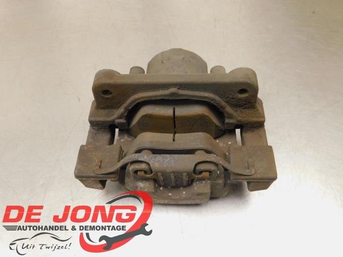 Etrier de frein (pince) avant droit d'un BMW 5-Serie, -, 3 mois de garantie, Utilisé, -