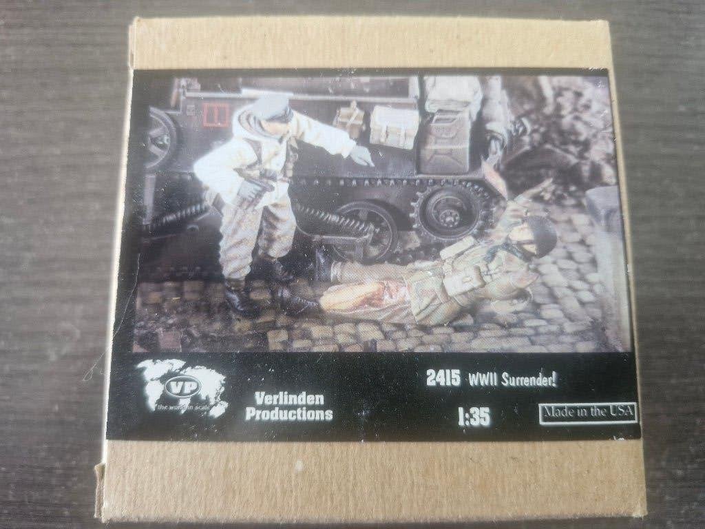 Verlinden 1/35 WWII Surrender! 2 fig., Hobby en Vrije tijd, Ophalen of Verzenden, Nieuw, 1:35 tot 1:50, Figuur of Figuren