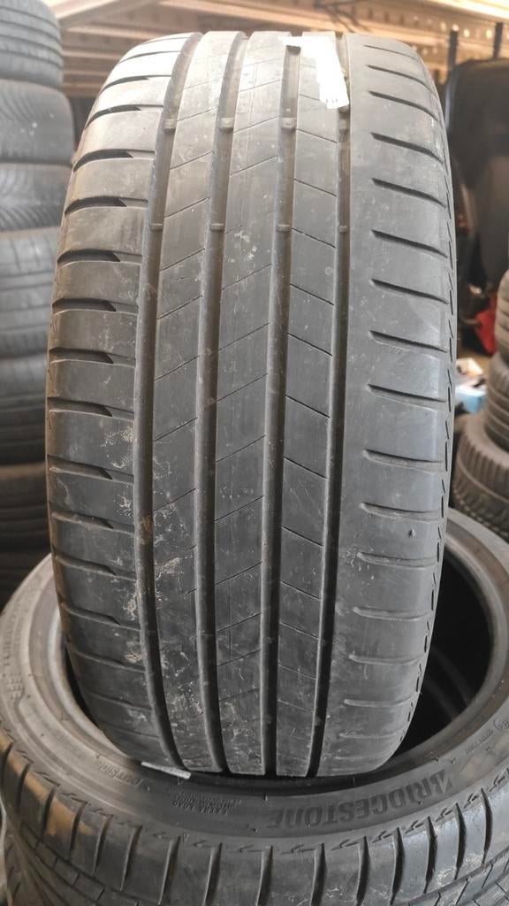 215/40r18 Bridgestone 50€ per stuk met montage en balanceren, Ophalen of Verzenden