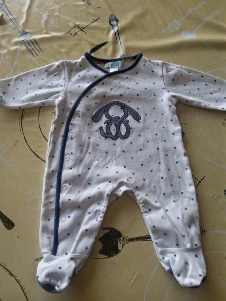 Pyjama pour bébé taille 56, Enfants & Bébés, Vêtements de bébé | Taille 56, Enlèvement, Comme neuf, Garçon ou Fille, Costume