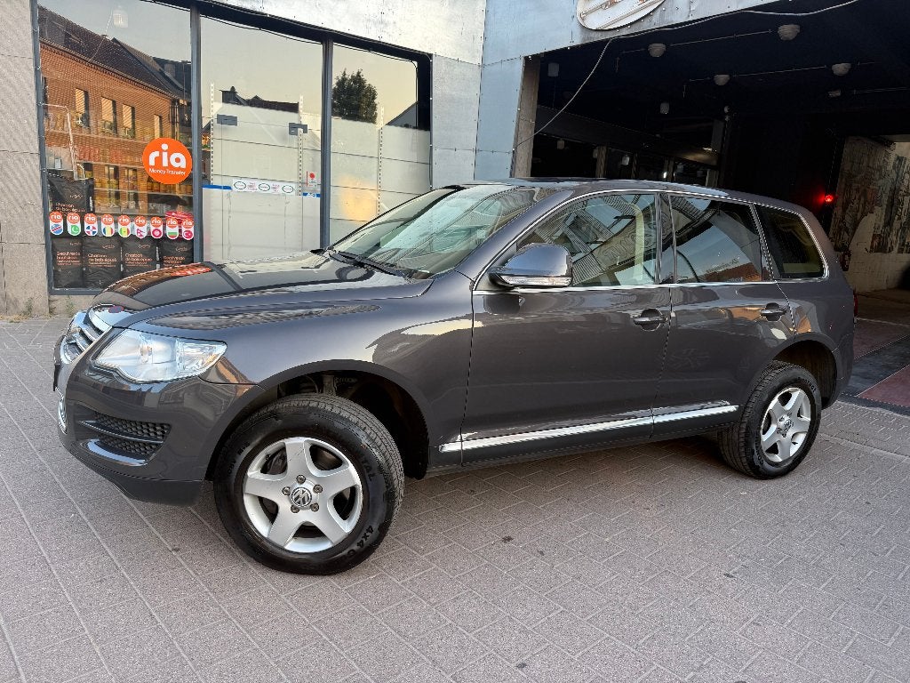 VW Touareg 3.0TDI V6 avec 132000km 1ere Main, Cuir, Achat, Entreprise, Carnet d'entretien