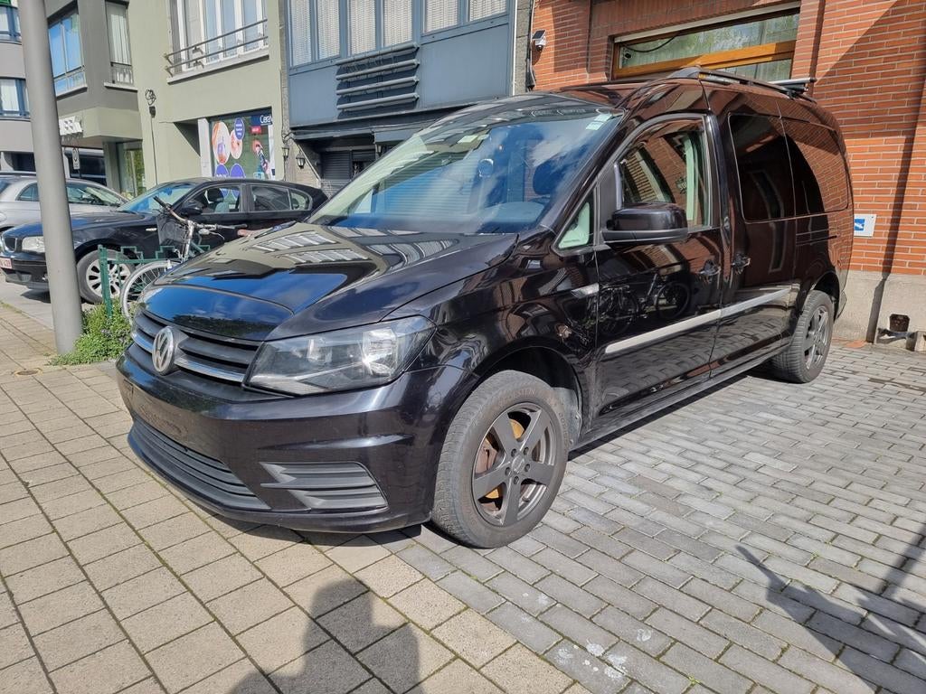 Vw caddy maxi double le cabine full option sauf toit ouvrant, Autos, Volkswagen, Particulier, Caddy Maxi, Intérieur cuir, Électrique