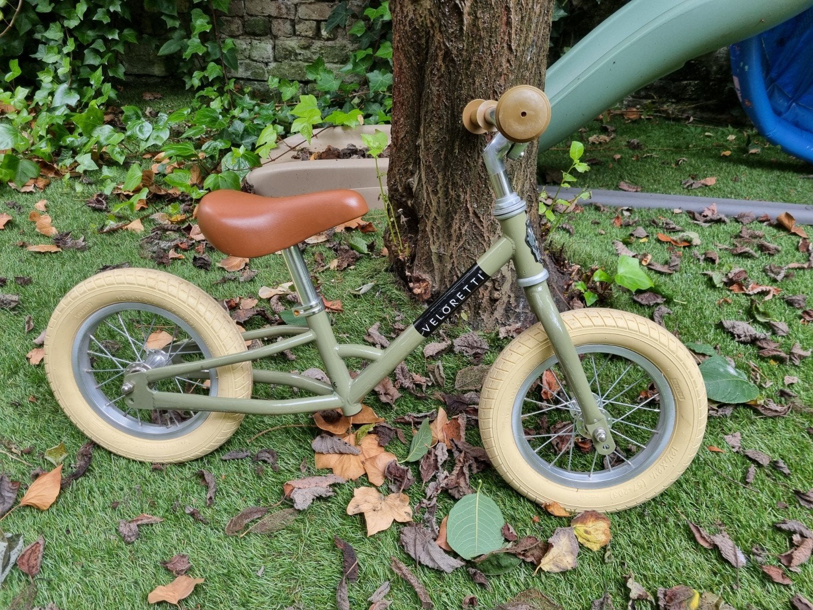 Veloretti Mini Loopfiets - Army Green (12 inch / Zeer nette, Fietsen en Brommers, Ophalen, Zo goed als nieuw, Minder dan 16 inch