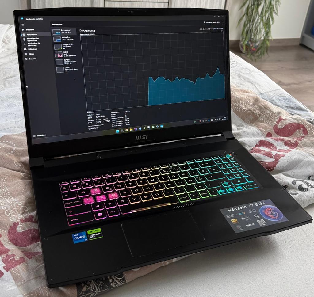 MSI KATANA 17 B13V, Informatique & Logiciels, Enlèvement, Comme neuf, SSD