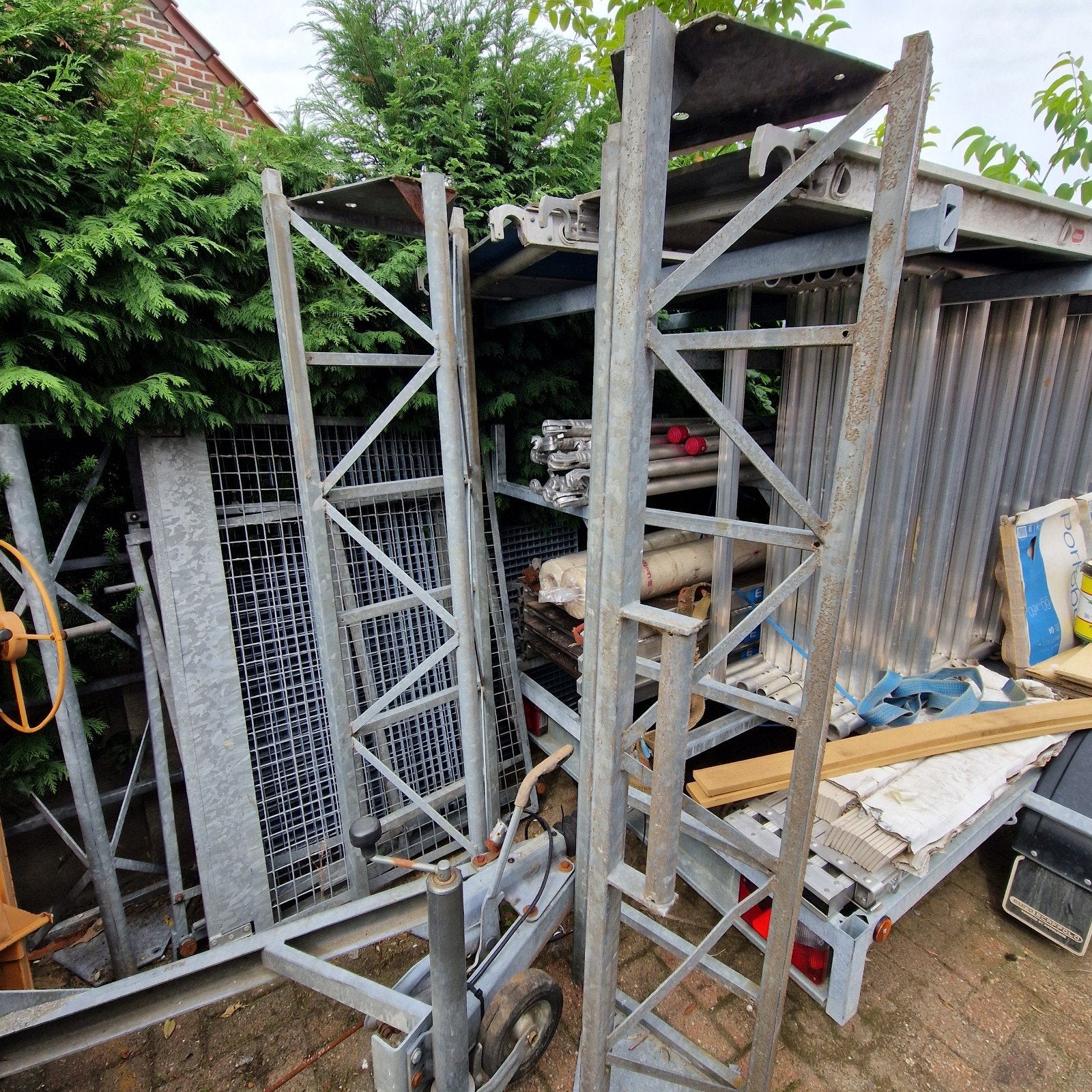 extensions et ascenseur pour construction de cages, Bricolage & Construction, Monte-charges, Enlèvement, Utilisé, Ascenseur de chantier