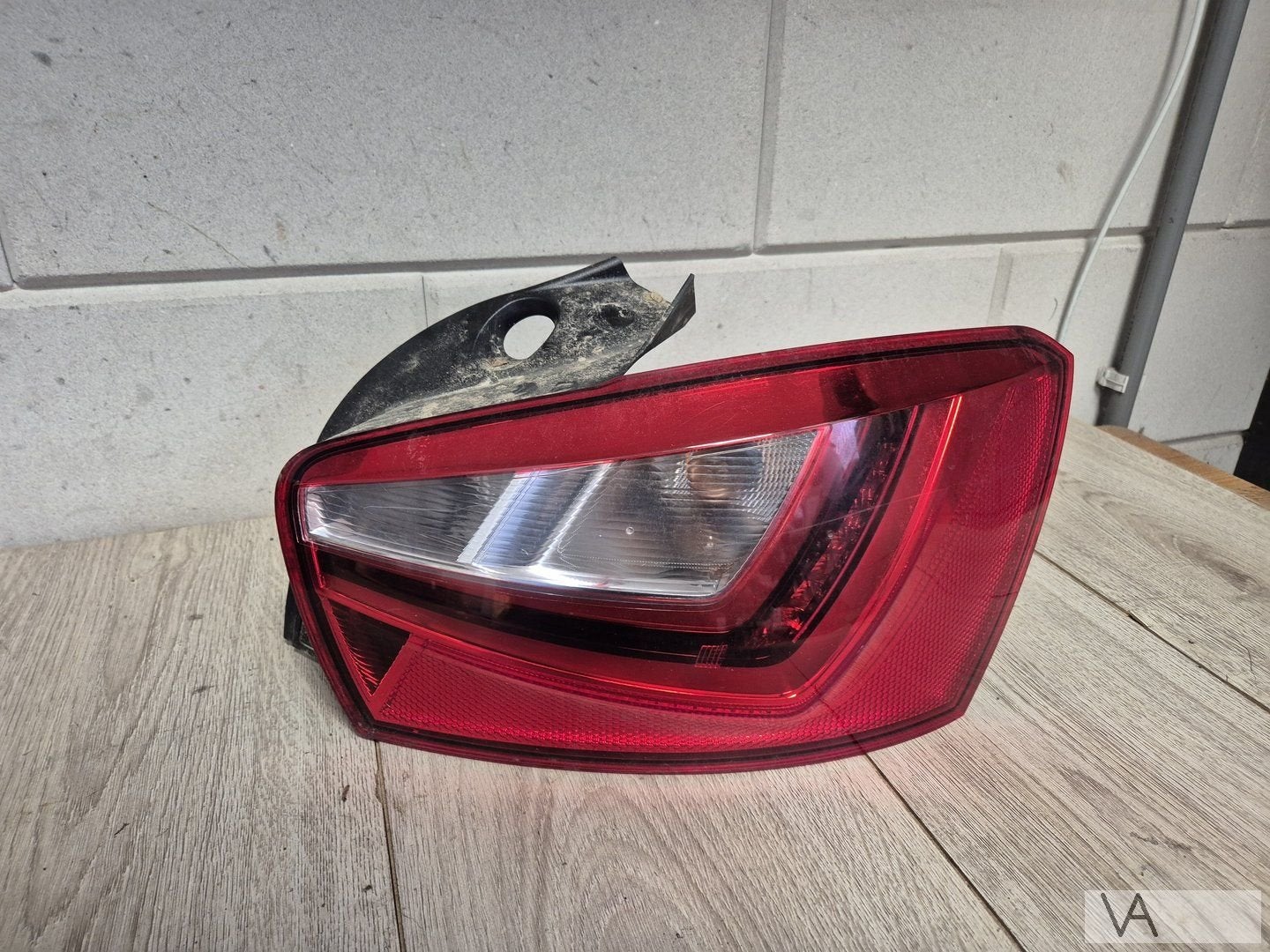 Seat Ibiza 6j 2012 - 2017 achterlicht rechts LED 6j4945096L, -, Utilisé, -, Seat