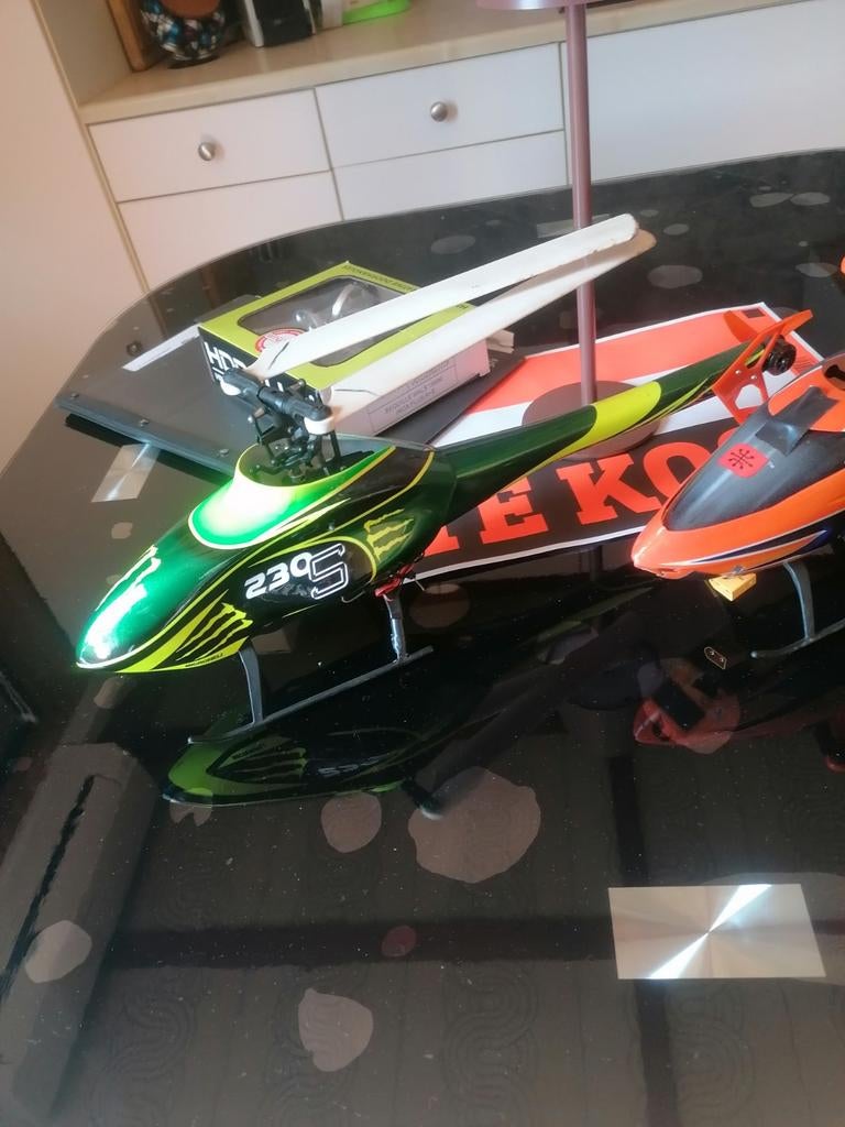 Heli's, Hobby en Vrije tijd, Modelbouw | Radiografisch | Helikopters en Quadcopters, Ophalen of Verzenden