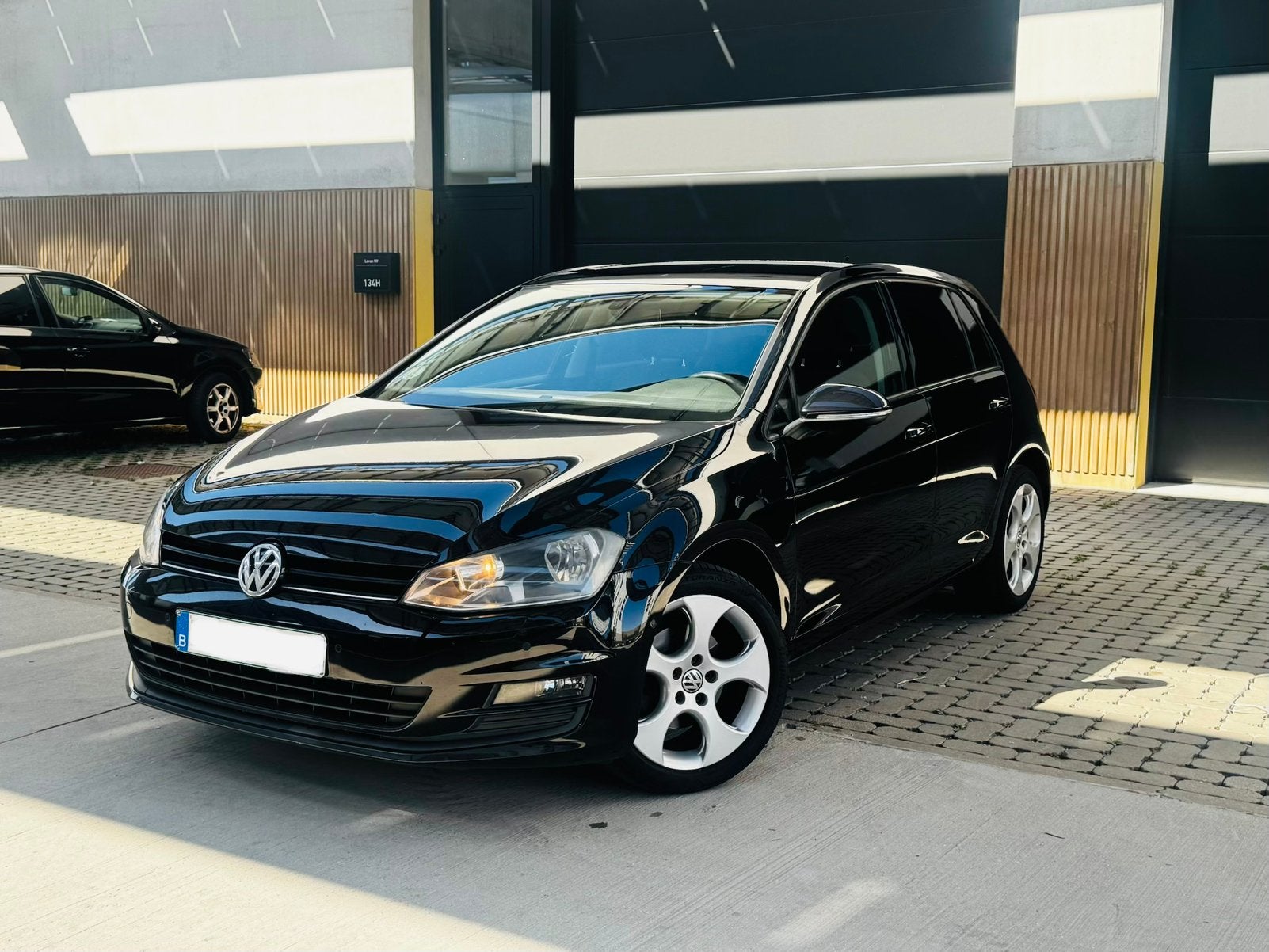Volkswagen Golf 7 1.2TSI BENZINE, Dealer onderhouden, Zwart, Bedrijf, Golf