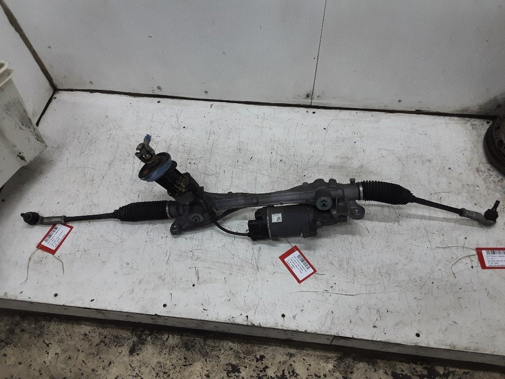 CREMAILLERE DIRECTION MECANIQUE Tiguan (AD1) (5QF909144B), Volkswagen, Mevr. I. Hauben, Utilisé, Rue de l'Espoir 34 34
4030  GRIVEGNÉE, BE