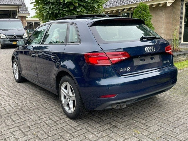 Audi A3 Sportback 35 TDI S-TRONIC PANO NAVI LEDER, Cuir, Achat, 110 kW, Entreprise