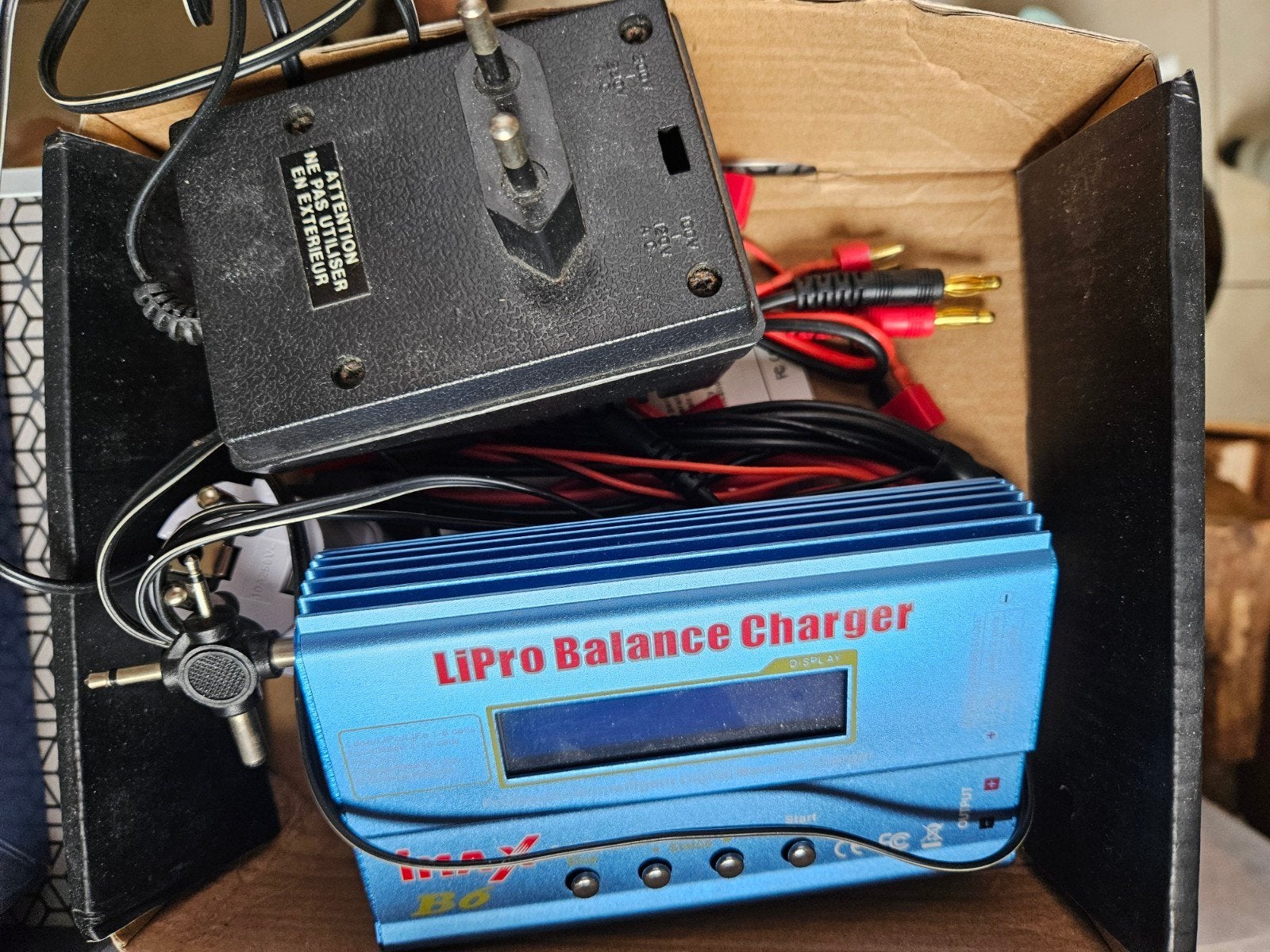Chargeur de batteries rc imax, Hobby & Loisirs créatifs, Enlèvement