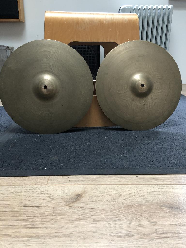 Drumspullen 50 Zildjian 14" Hi-Hats & RIMS & Vellen Ludwig, Muziek en Instrumenten, Drumstellen en Slagwerk, Zo goed als nieuw