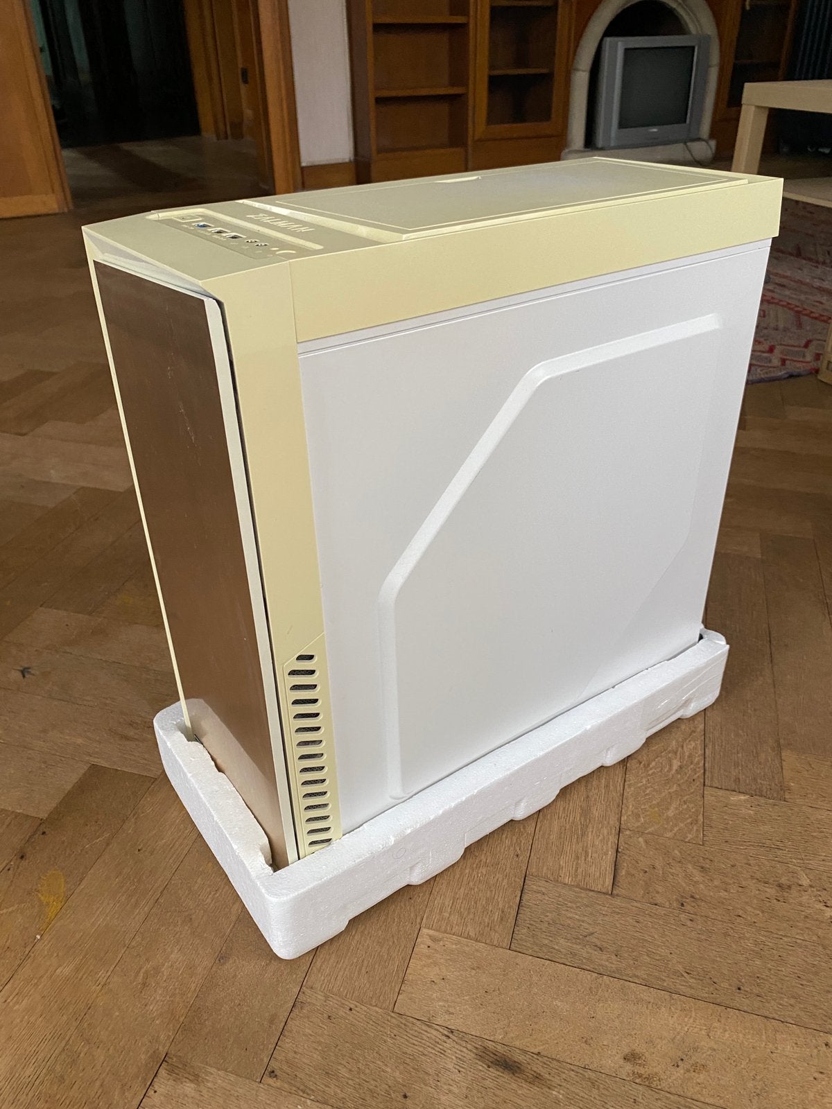 PC GAMER/BUREAUTIQUE, Ophalen