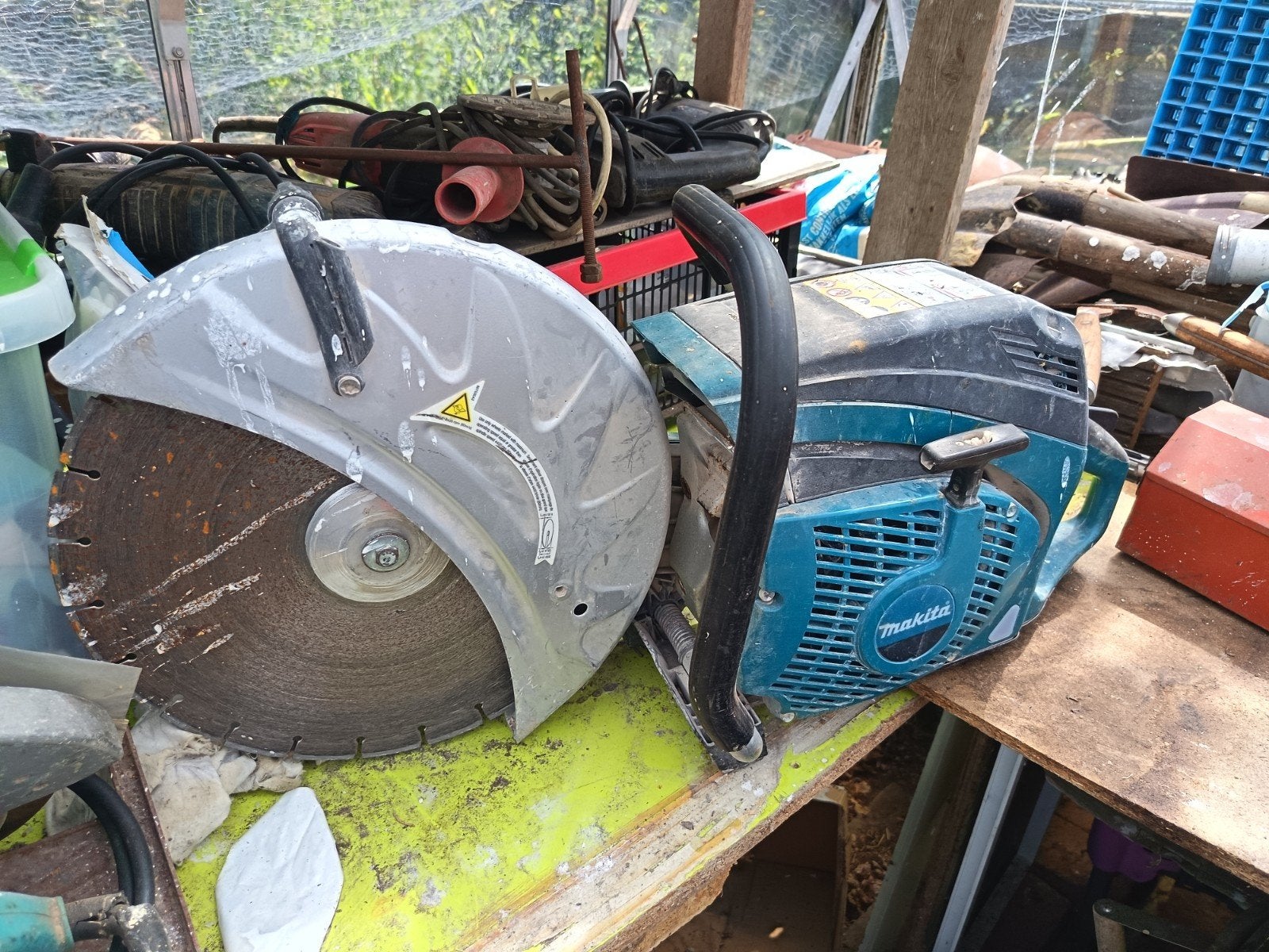 Broyeur humide Makita, Bricolage & Construction, Outillage | Meuleuses, Enlèvement ou Envoi, Utilisé, 1000 watts ou plus, Meuleuse droite