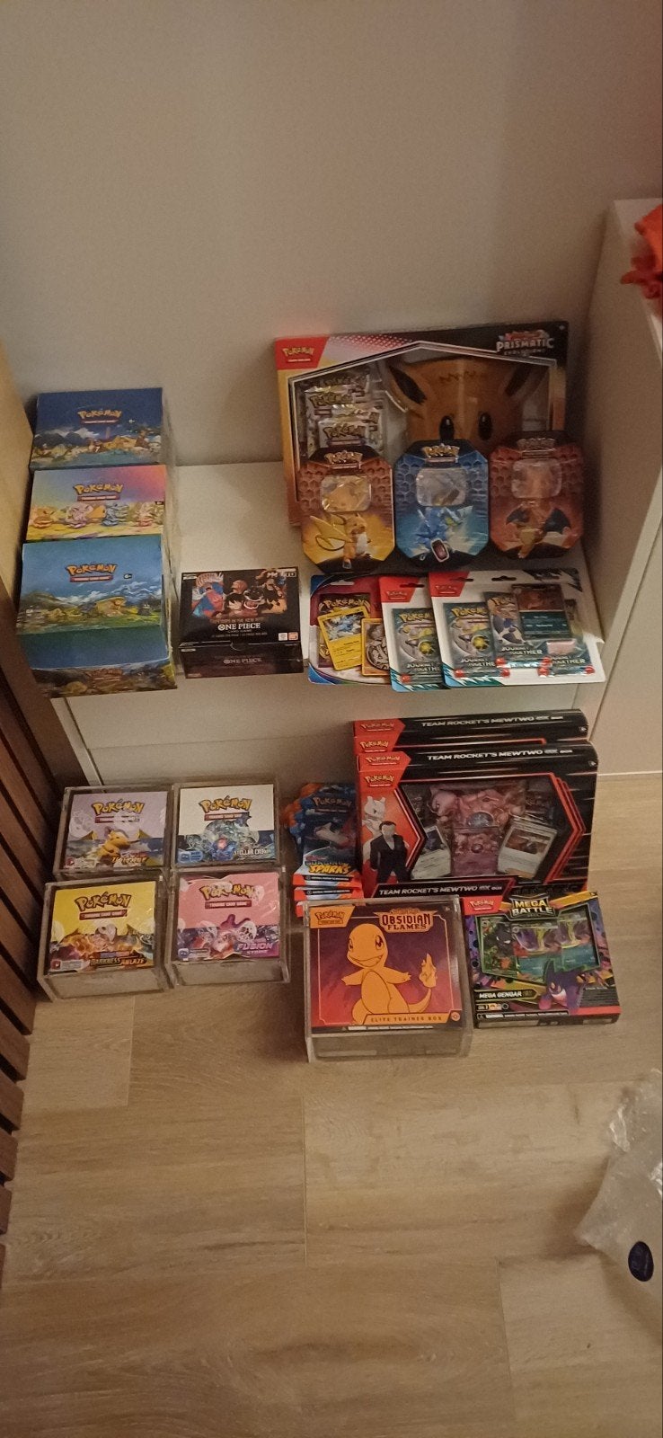 Sealed collectie pokemon + one piece box, Ophalen of Verzenden