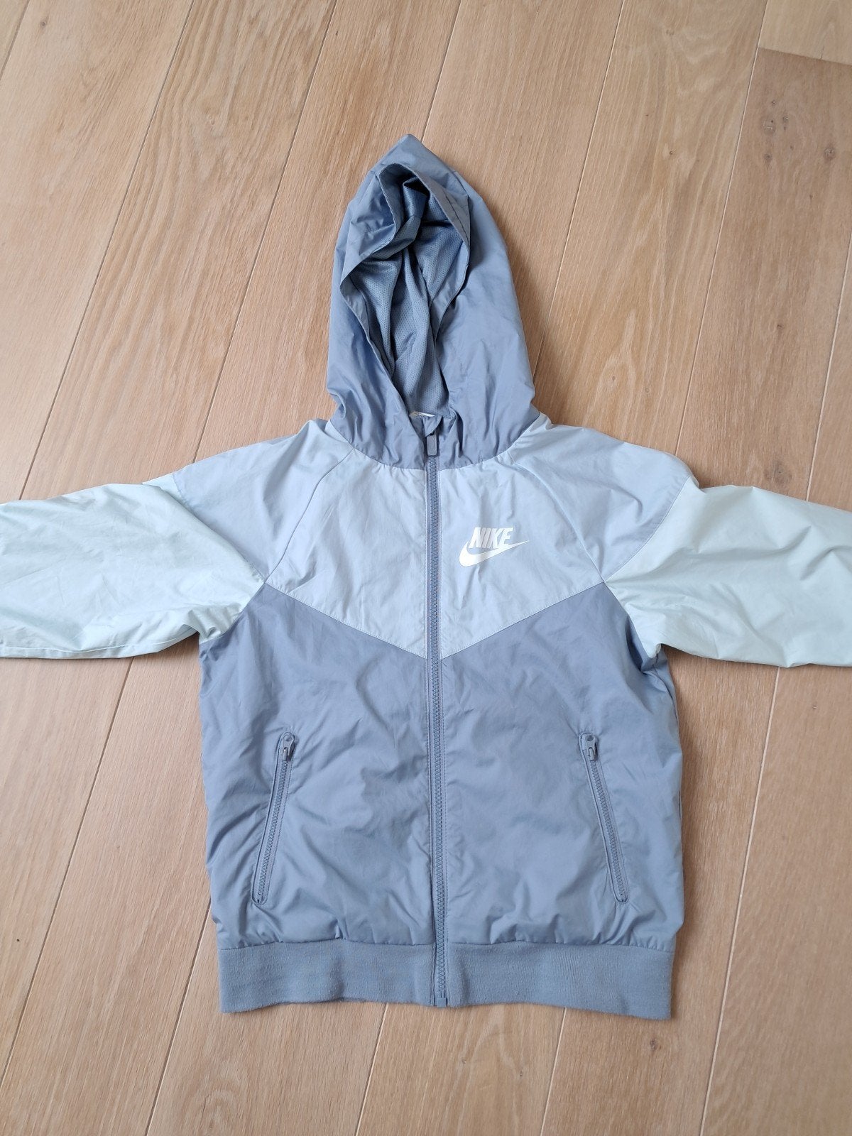 Zomerjas Nike maat 128-137, Enfants & Bébés, Vêtements enfant | Taille 128, Enlèvement
