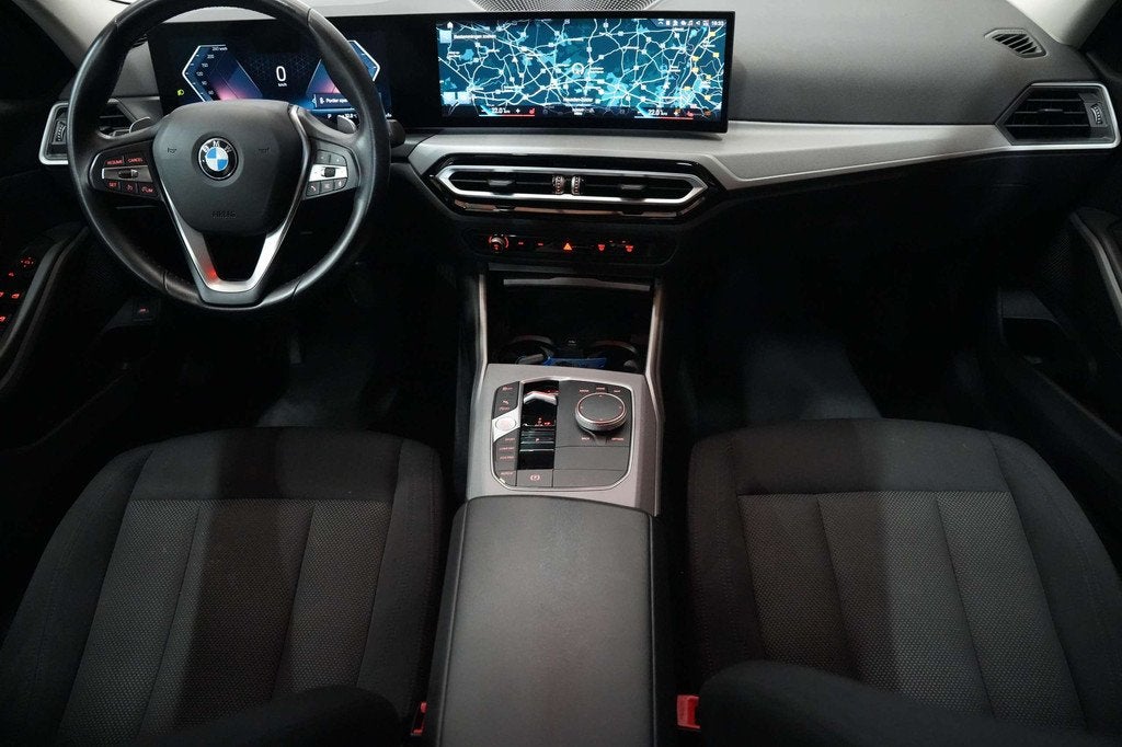 BMW 318 iA Facelift Automaat Garantie Benzine EURO 6d, Auto's, BMW, Automaat, 1998 cc, Stof, Gebruikt