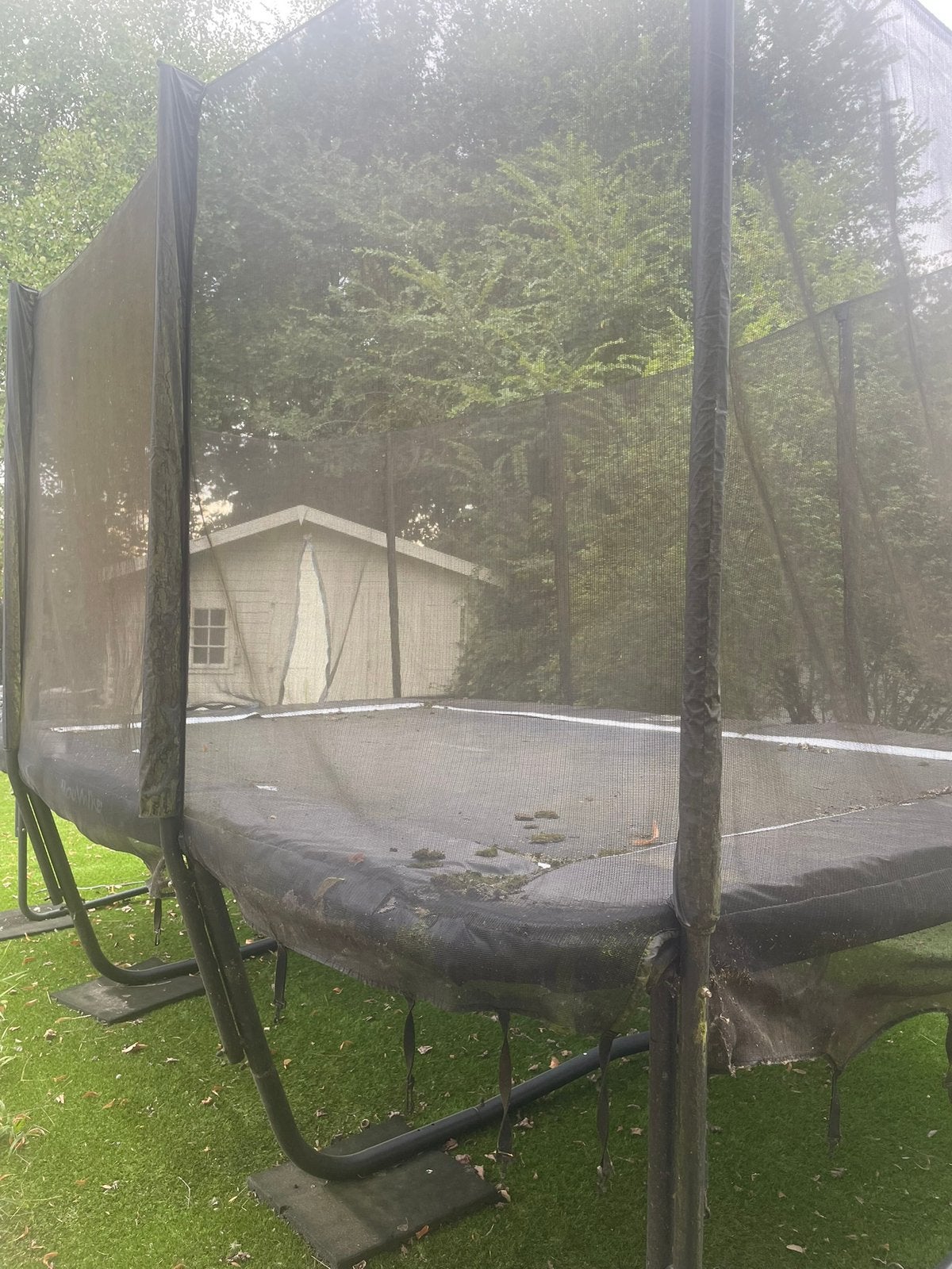 Moonwalker trampoline rechthoekig met veiligheidsnet en trap, Ophalen, Gebruikt