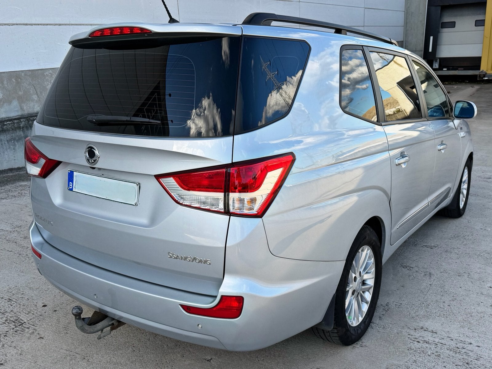 SsangYong Rodius 2.0 4wd Automaat 220.000km 5p Lichte Vracht, Automaat, 4 cilinders, Bedrijf, SUV of Terreinwagen