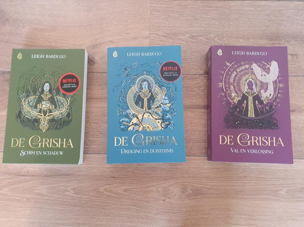 De Grisha, Boeken, Ophalen of Verzenden, Zo goed als nieuw, Leigh Bardugo