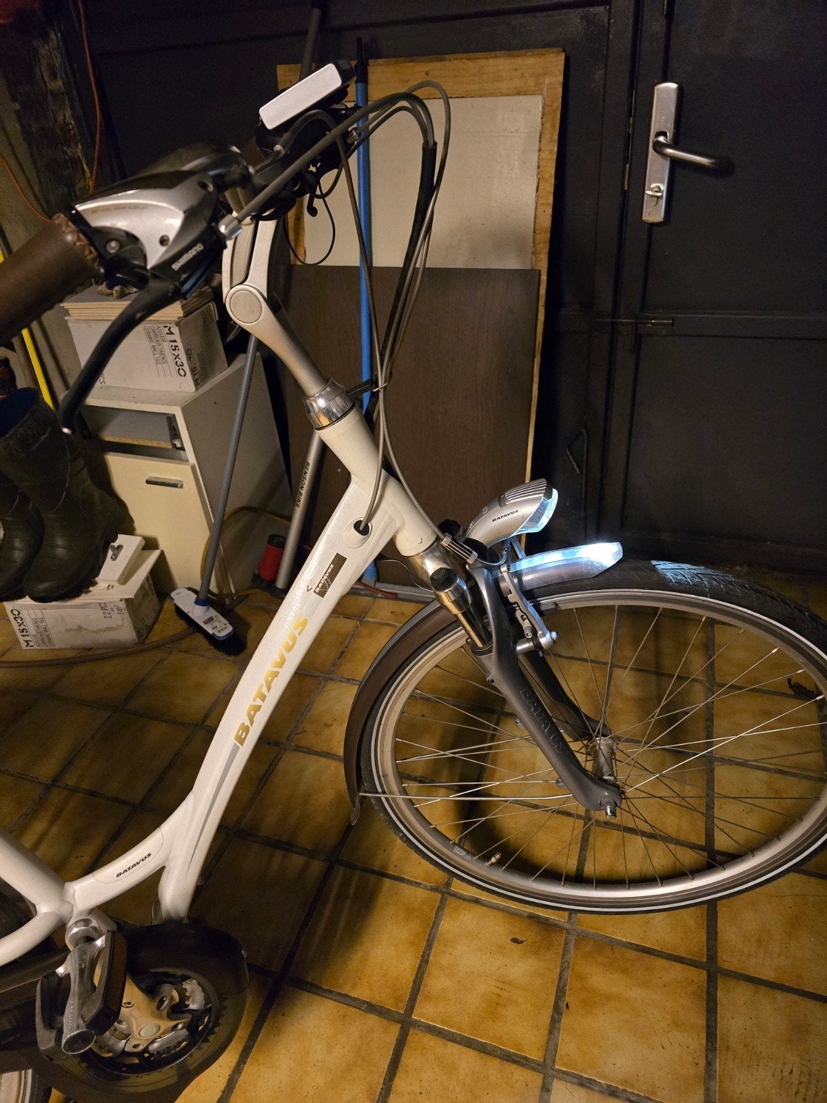 Bataves  elektrische  damesfiets  inch 28, Fietsen en Brommers, Ophalen, Batavus