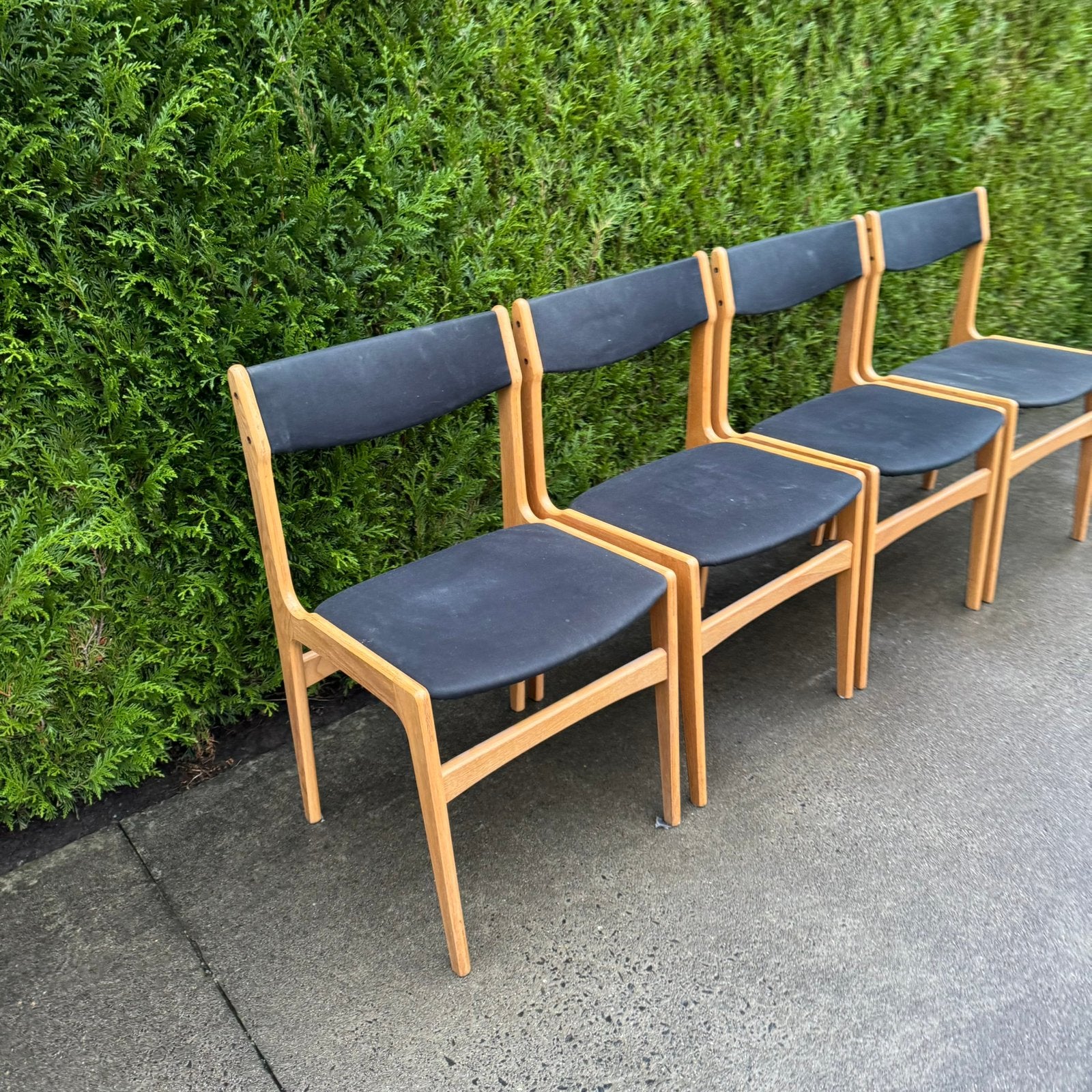 Set (4) houten stoelen, Maison & Meubles, Enlèvement, Comme neuf