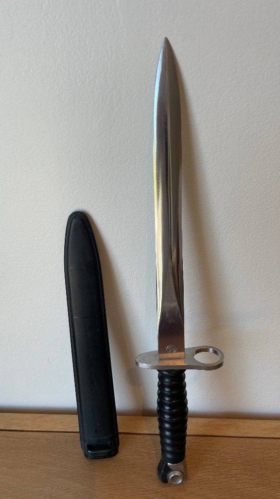 Mooie Zwitserse bajonet, Ophalen of Verzenden, Overige soorten, Mes of Dolk