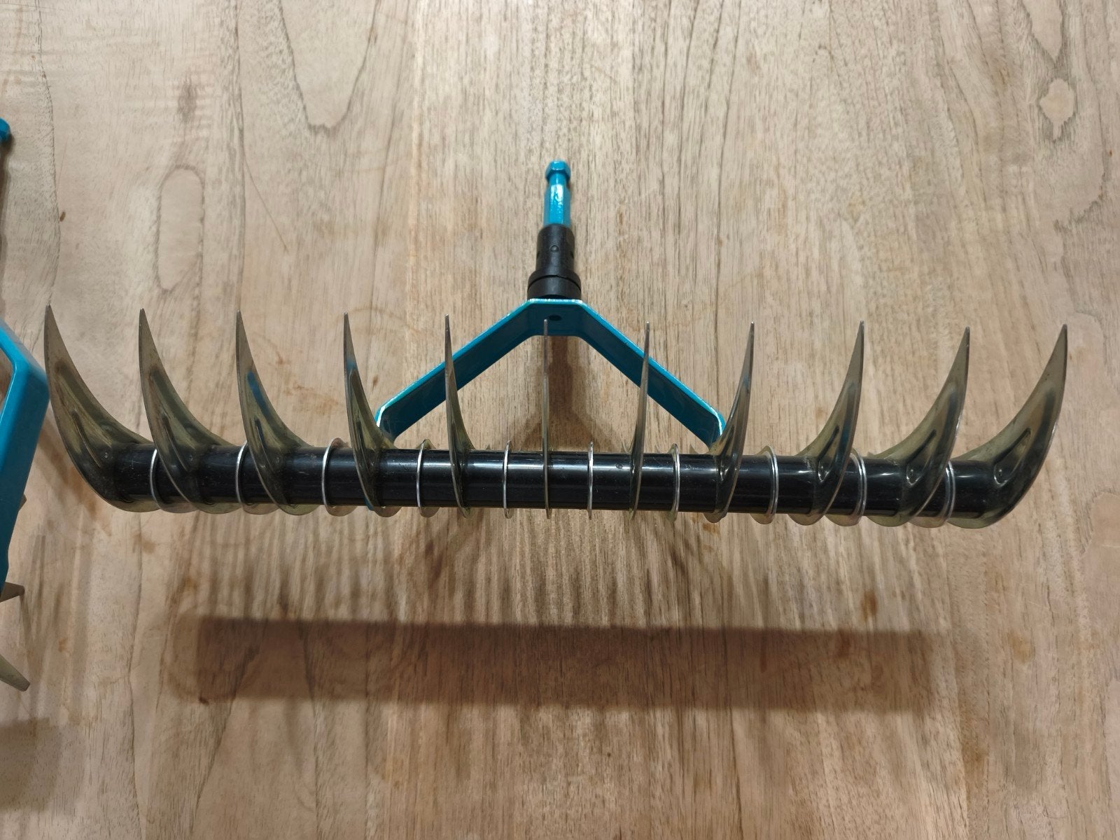 tuingereedschap, Ophalen