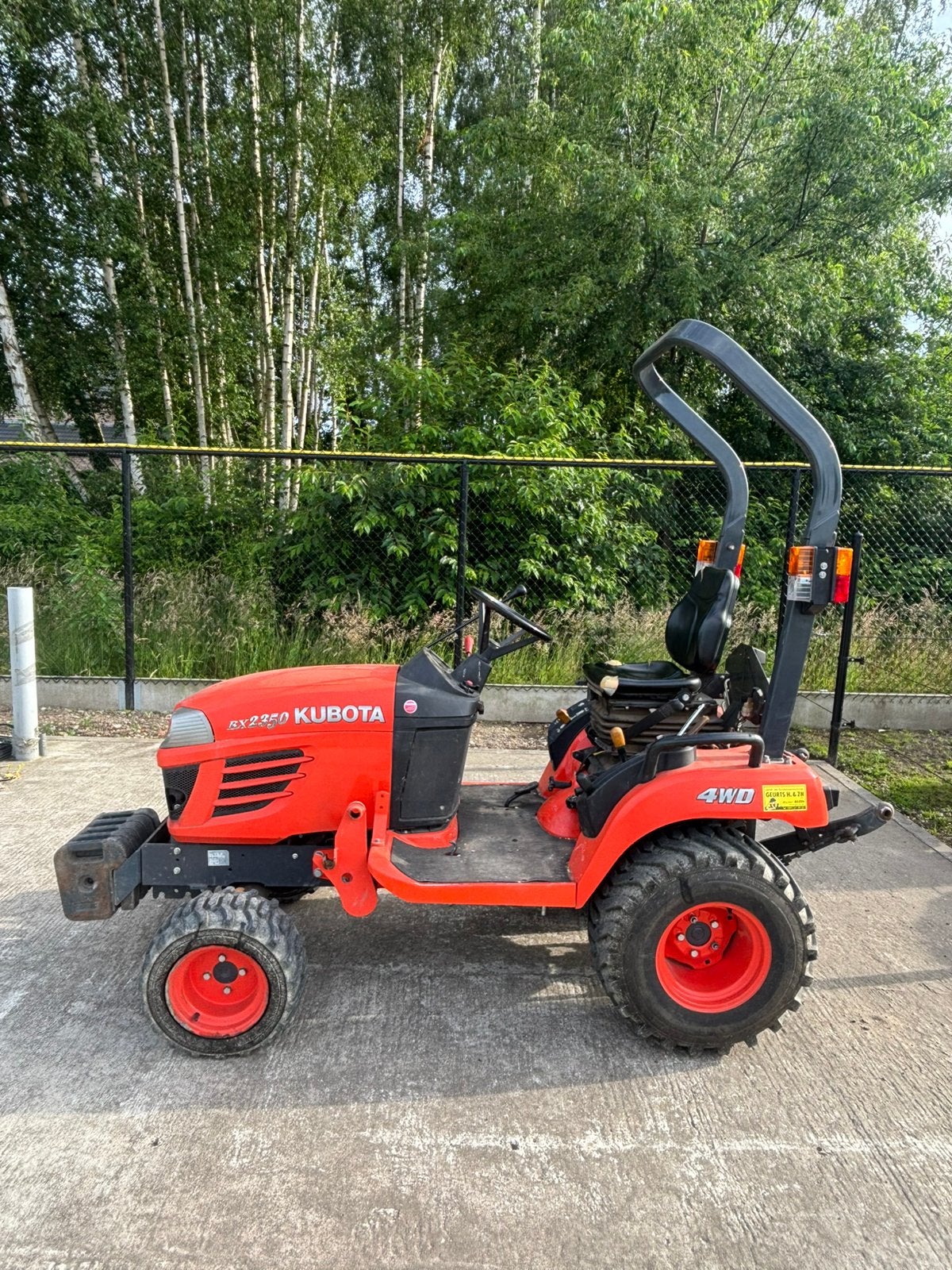 Kubota BX2350 + frees + klepelmaaier, Enlèvement