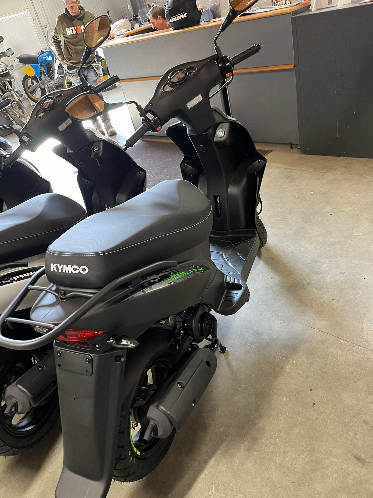 Te koop scooter kymco agility 50, Fietsen en Brommers, Scooters | Peugeot, Ophalen, Gebruikt, Overige modellen, Klasse A (25 km/u)