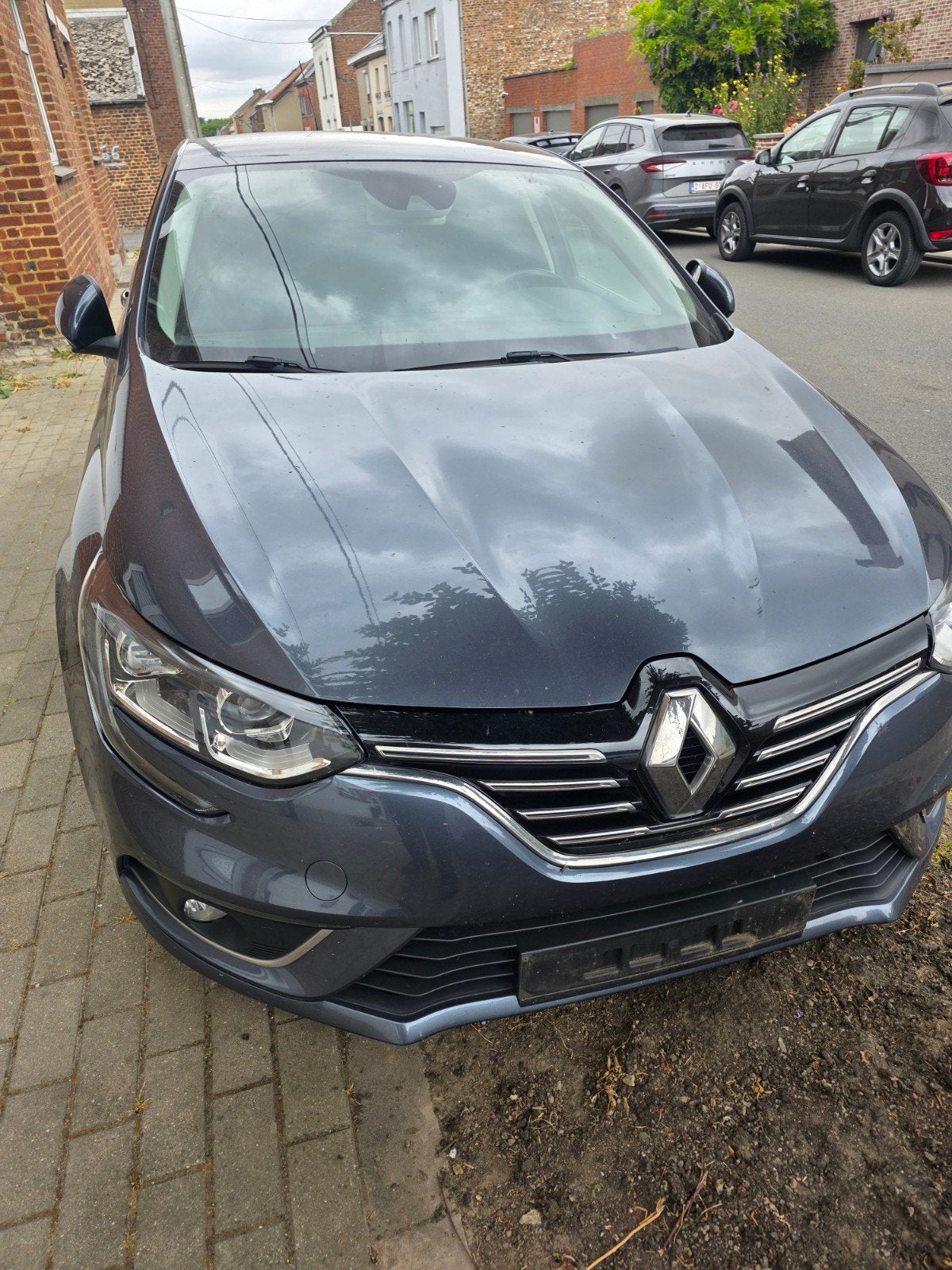 megane 1.5dci, Autos, Renault, ABS, Phares directionnels, Airbags, Air conditionné, Conduite autonome, Bluetooth, Feux de virage