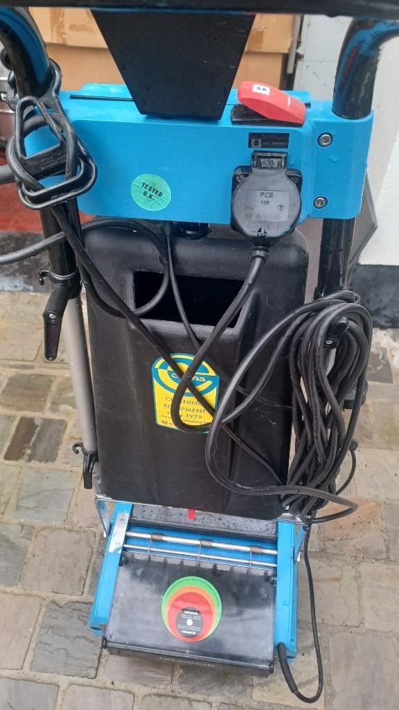 Auto laveuse - Rotowash, Enlèvement, Comme neuf, Machine de nettoyage à brosse