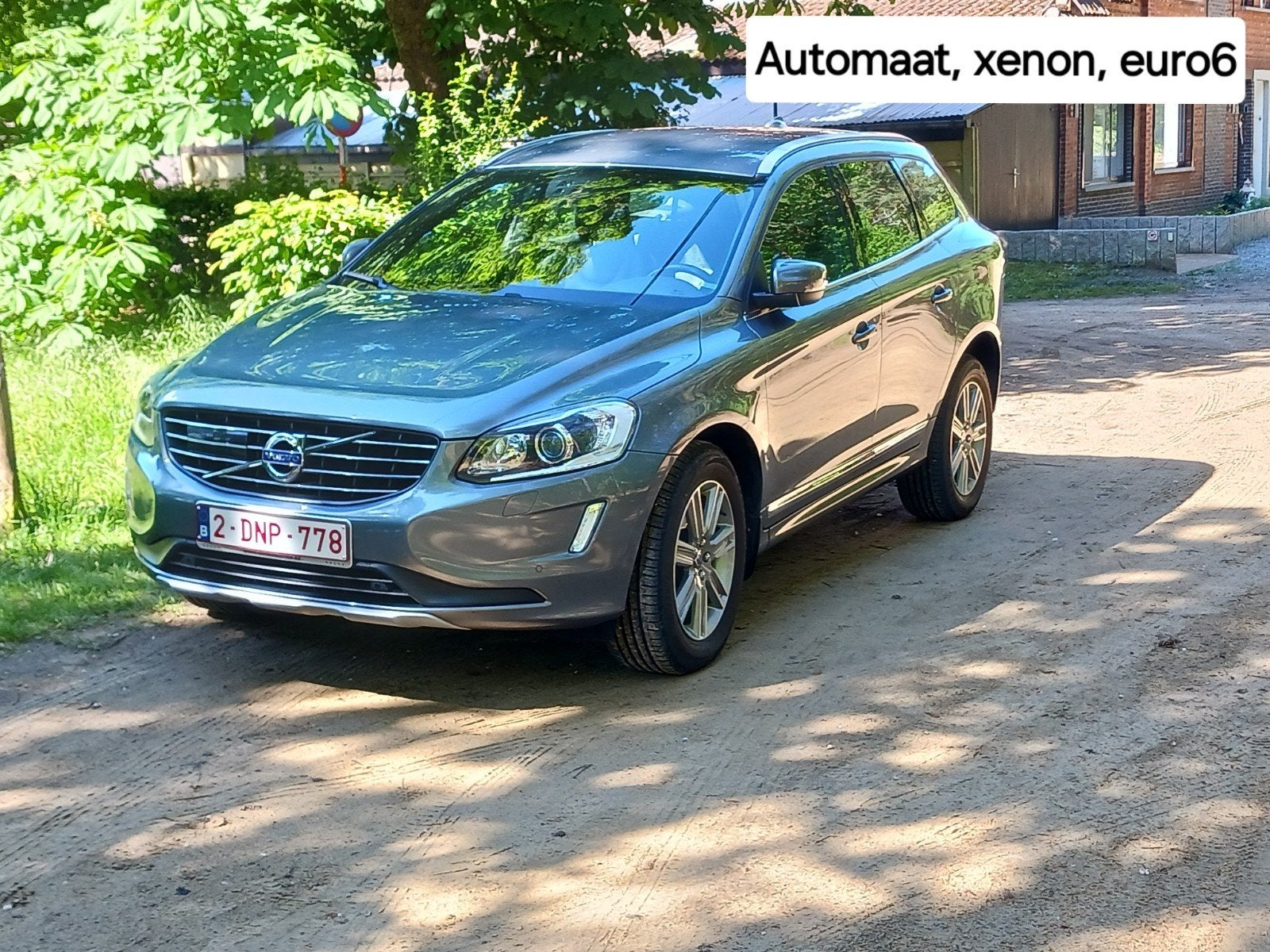 In absolute topstaat verkerende Volvo XC60 D4 in de (euro 6), Auto's, Volvo, Automaat, Euro 6, XC60, Grijs