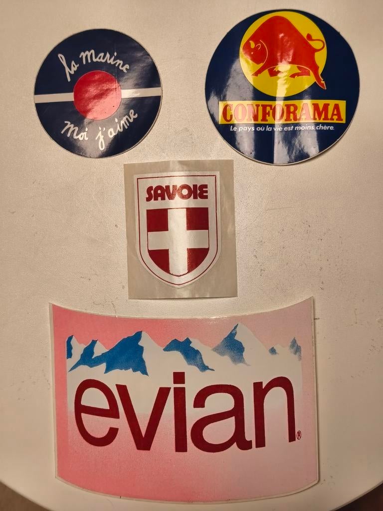 Lot de 4 autocollants vintages et collectors, Envoi