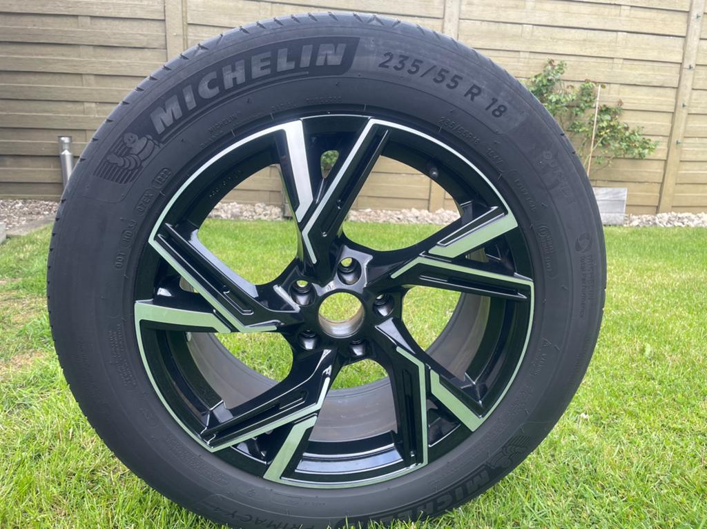 Auto velgen 18 inch met Michelin zomerbanden, Auto-onderdelen, Banden en Velgen, Ophalen, 18 inch, Gebruikt, Banden en Velgen