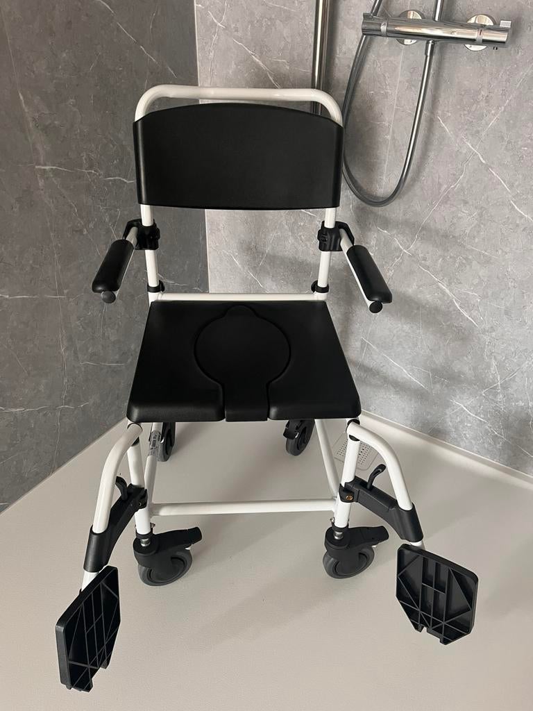 Douche toiletstoel, Ophalen, Nieuw