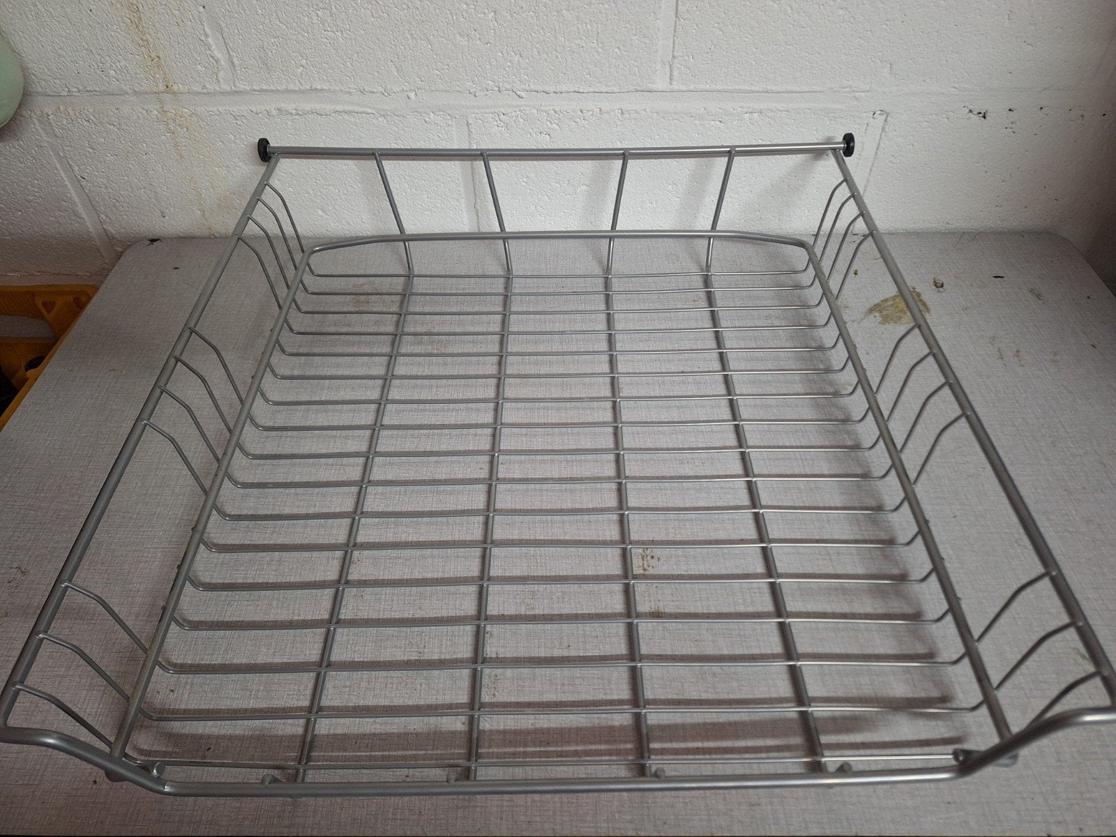 Ikea draadmand uittrekbaar 60cm, Ophalen, Zo goed als nieuw, 50 tot 100 cm