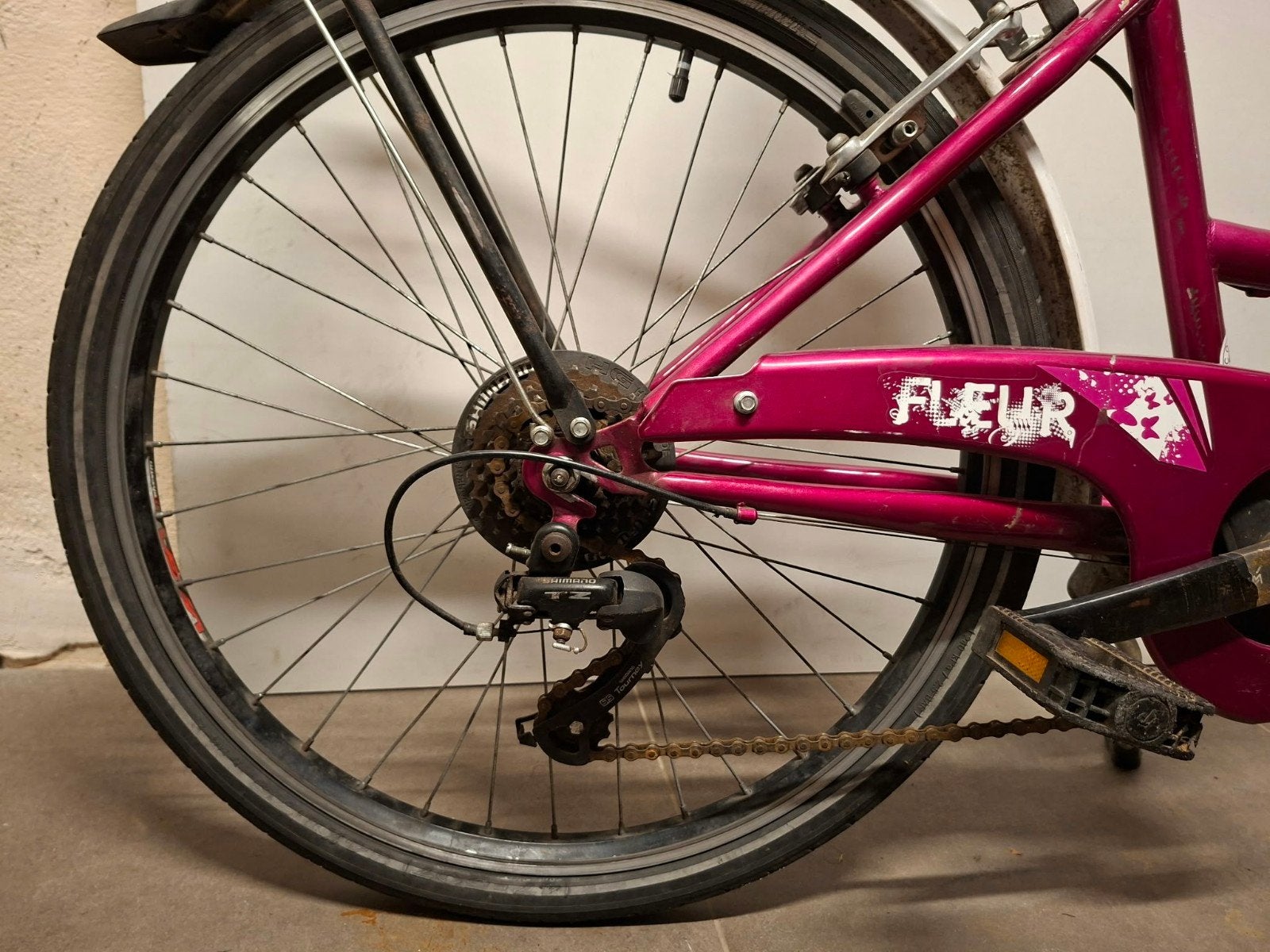 Kinderfiets 24'' merk MBM, Fietsen en Brommers, Minder dan 10 versnellingen, Gebruikt, Velgrem, Overige maten