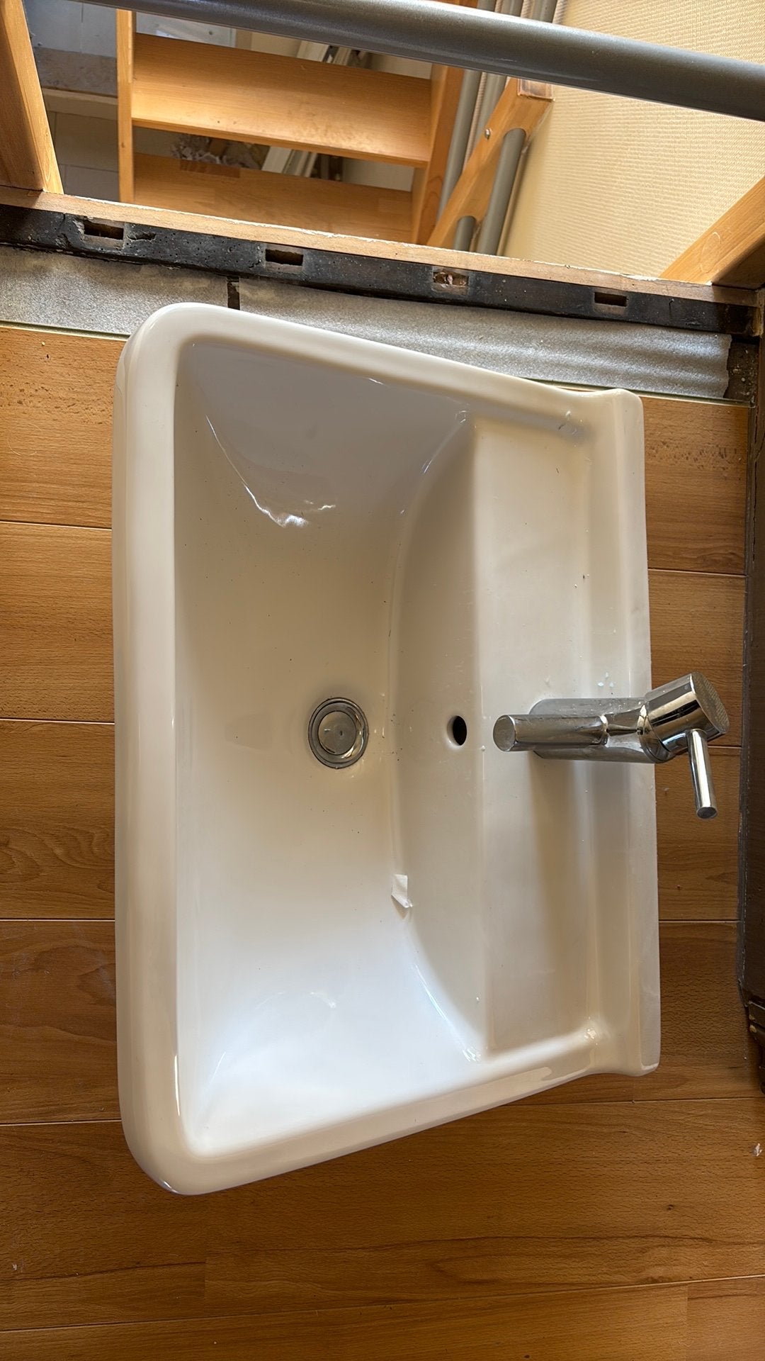 2 lavabo’s met kranen, Ophalen, Gebruikt